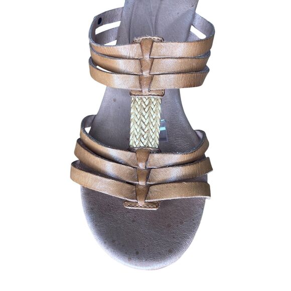 UGG Women’s Sandals Size 8 Mattie Wedge Platform Strappy Slip On Leather Tan - Picture 4 of 11